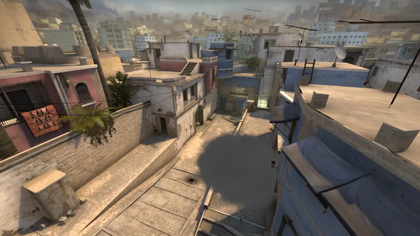 A gun fight on Mirage in a ConneQt PUG, seen from above